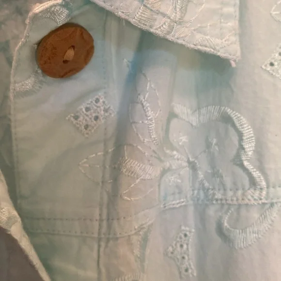 Tudor Court Size L Robins egg blue  shirt long sleeves - Picture 9 of 9